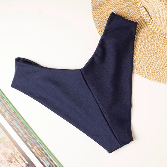 New Manhattan Blu Navy - Helis Brain