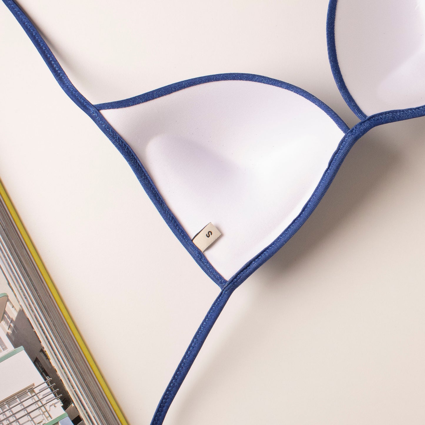 Ica Triangle Blue Glitter Backdrop