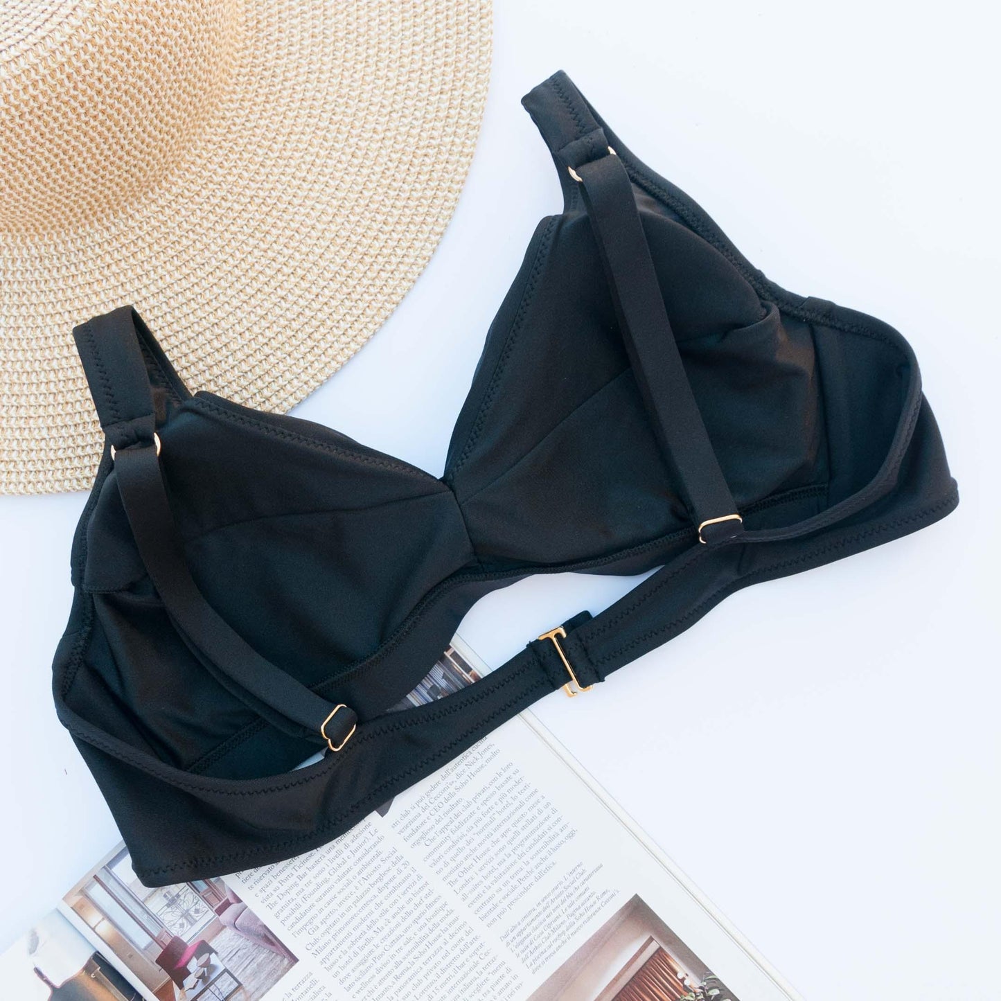 Top Helena Nero - Helis Brain